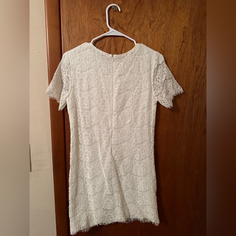 White lace shift dress from Lulu’s -XS